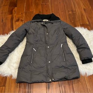 MK TURTLE NECK PUFFER COAT SZ S